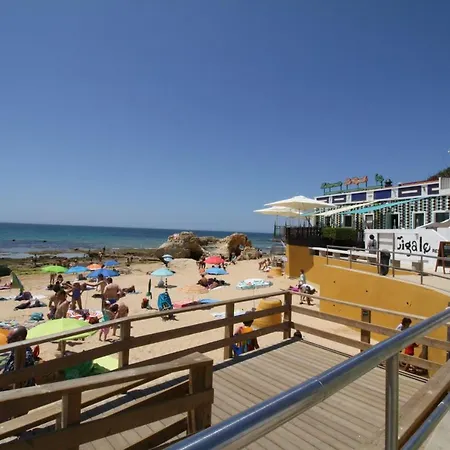 At28, 2 Bed Modern Apartment, Olhos De Agua
